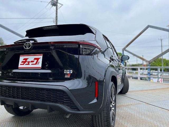 YARIS CROSS HYBRID