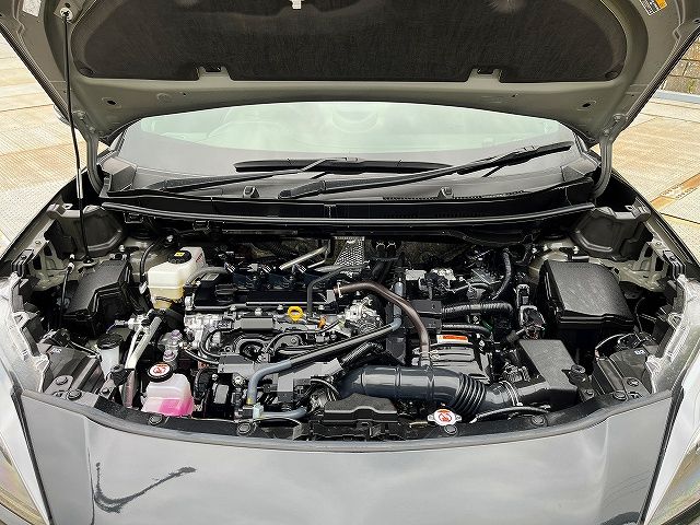 YARIS CROSS HYBRID