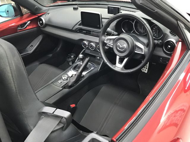 ROADSTER