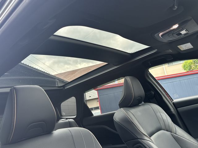 CROWN ESTATE 4WD