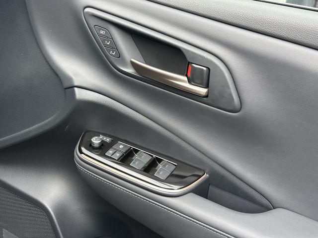 CROWN ESTATE 4WD