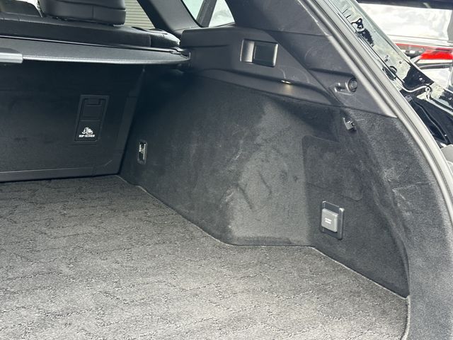 CROWN ESTATE 4WD