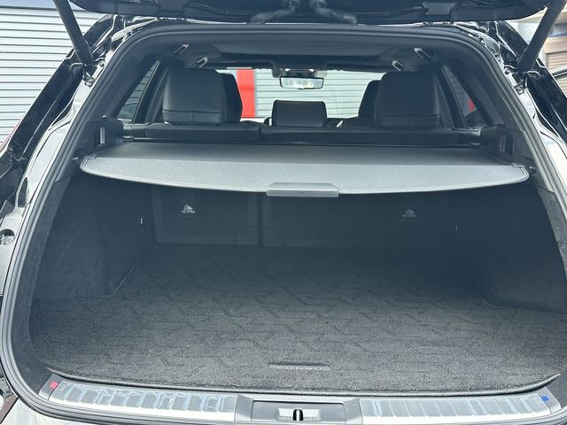 CROWN ESTATE 4WD