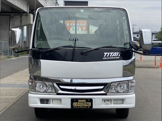 TITAN DUSH