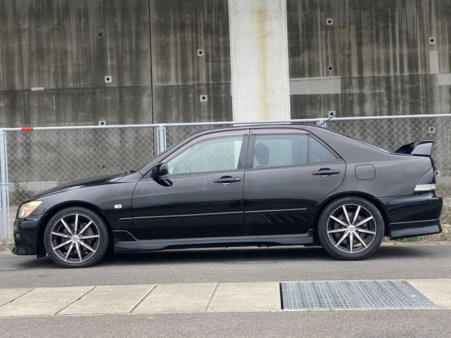 ALTEZZA