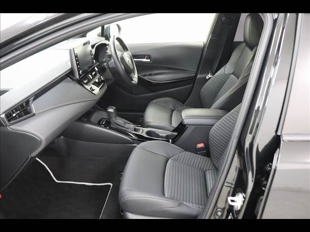 COROLLA TOURING HYBRID