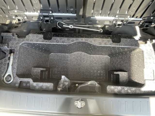 MOVE CUSTOM