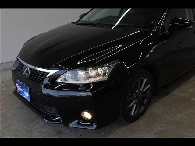 LEXUS CT200h