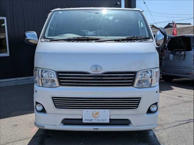 HIACE van 2WD