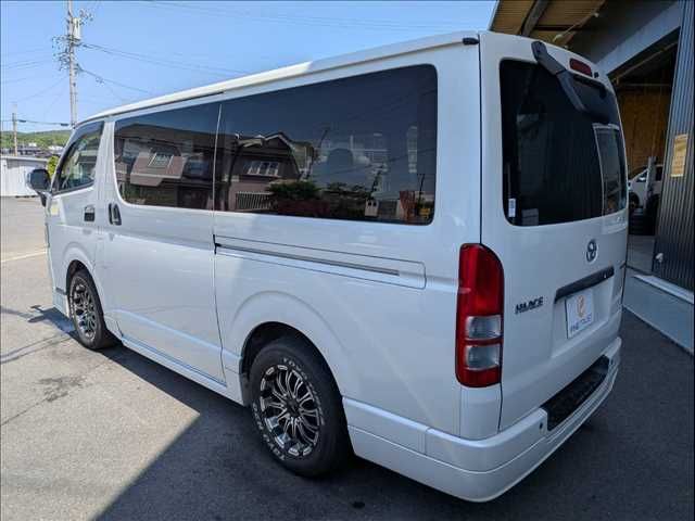 HIACE van 2WD