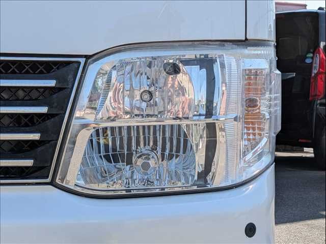 HIACE van 2WD