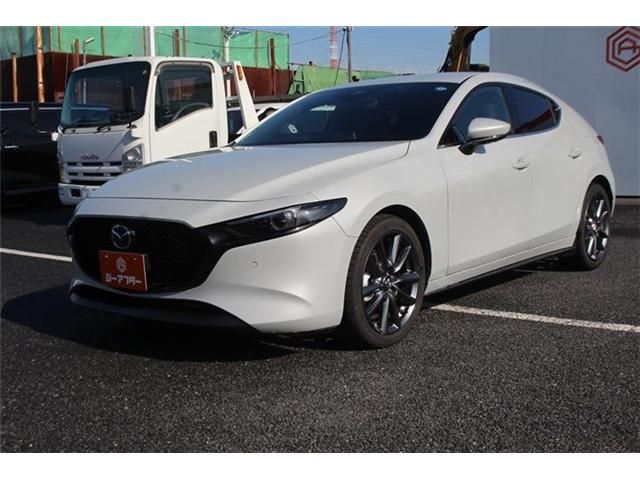 MAZDA3 FASTBACK