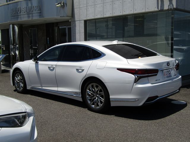 LEXUS LS500h