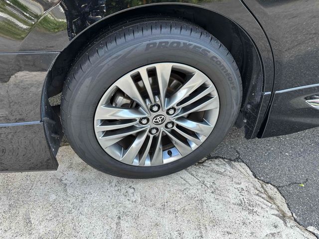 ALPHARD hybrid