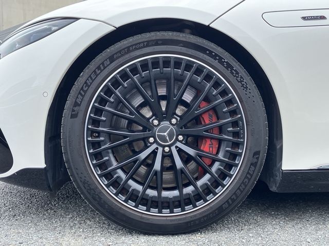 MERCEDES AMG EQS
