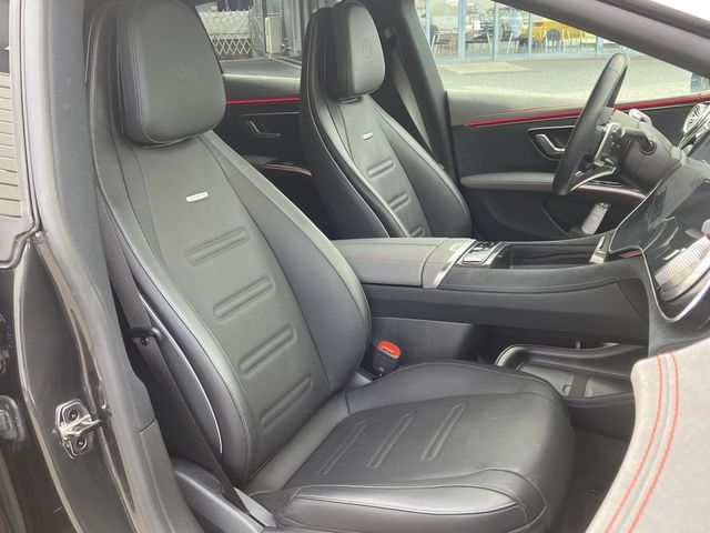 MERCEDES AMG EQS