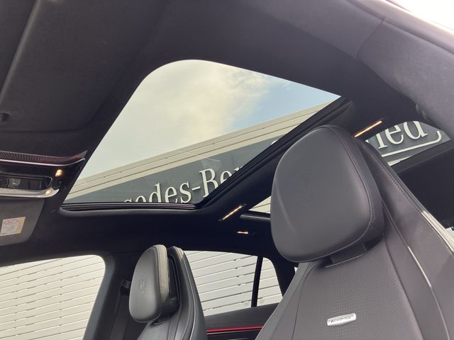 MERCEDES AMG EQS