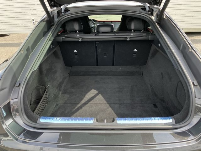 MERCEDES AMG EQS