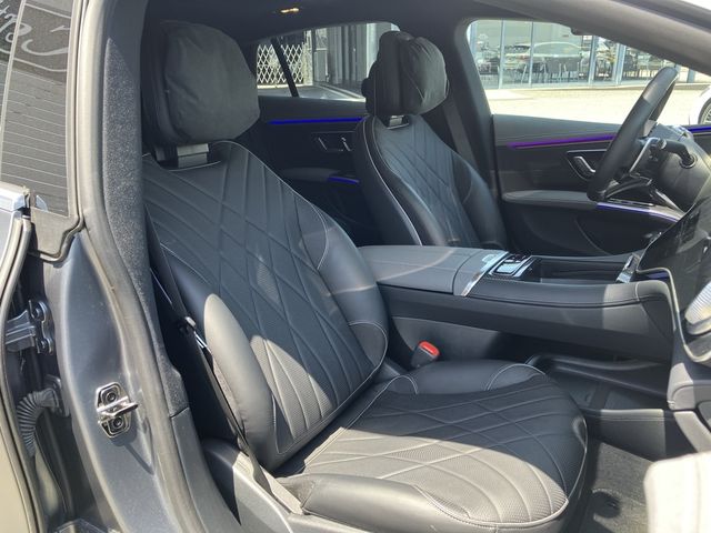 MERCEDES AMG EQS