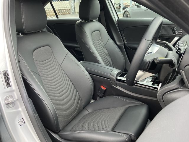 MERCEDES BENZ A class sedan