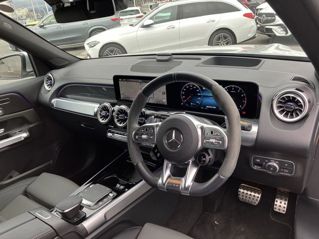 MERCEDES AMG GLB class