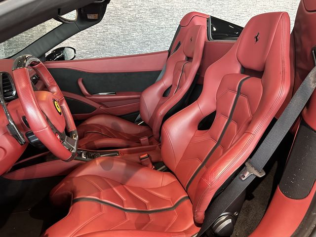 FERRARI 458 Spider