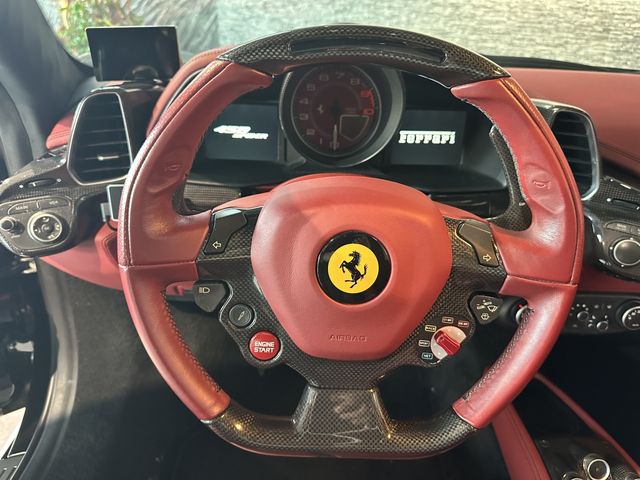 FERRARI 458 Spider