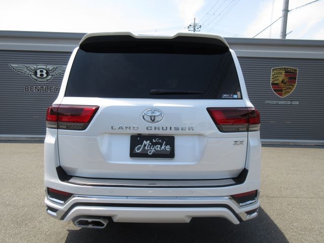 LANDCRUISER wagon