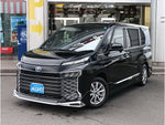 VOXY HYBRID
