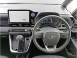 VOXY HYBRID
