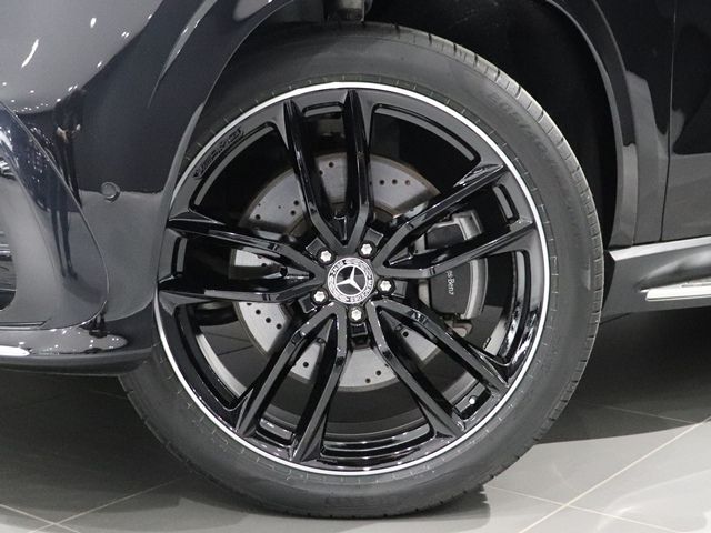 MERCEDES BENZ GLS class