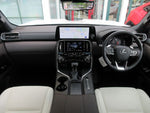 LEXUS LX600