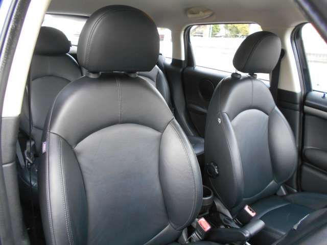 BMW MINI COOPER CROSSOVER