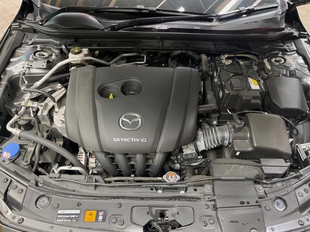 MAZDA3 FASTBACK
