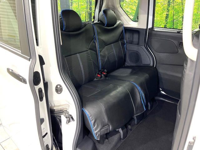 DELICA MINI