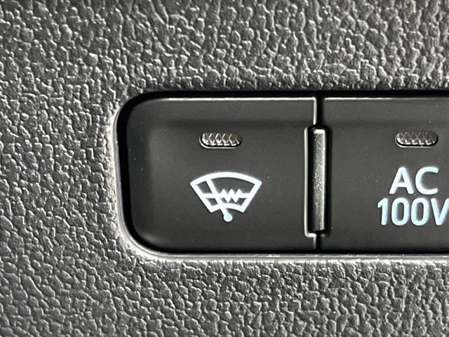 PRIUS 4WD
