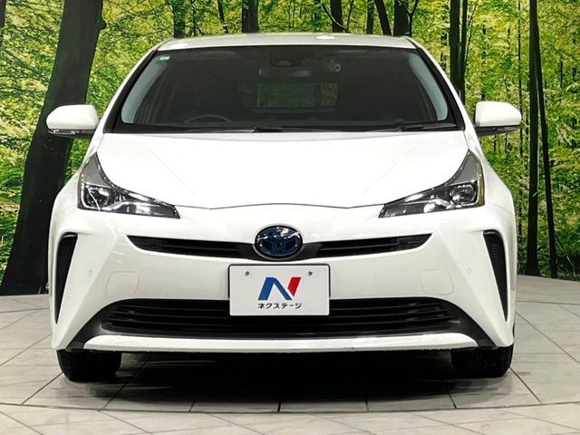 PRIUS 4WD