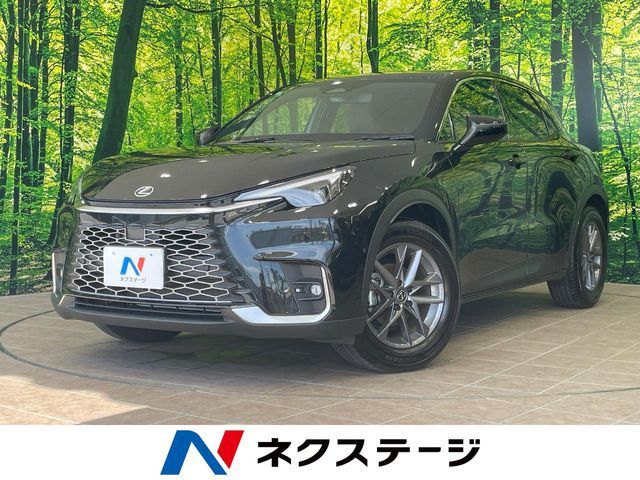 LEXUS LBX