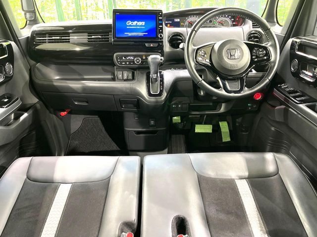 N BOX CUSTOM 4WD