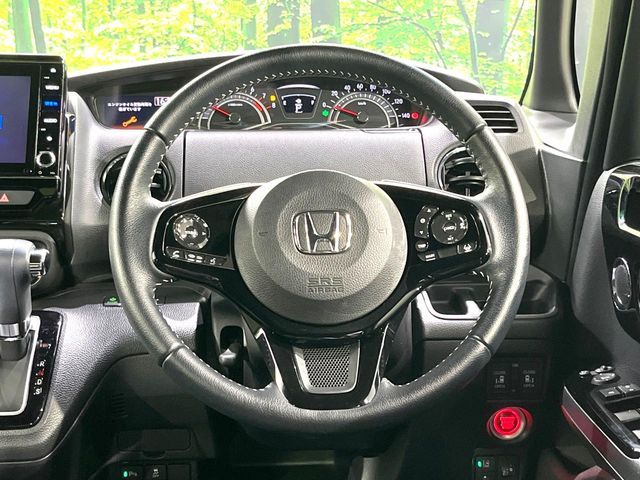 N BOX CUSTOM 4WD