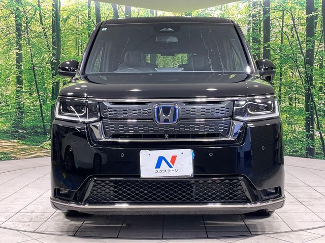 STEPWAGON e:HEV SPADA