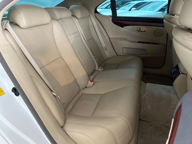 LEXUS LS460