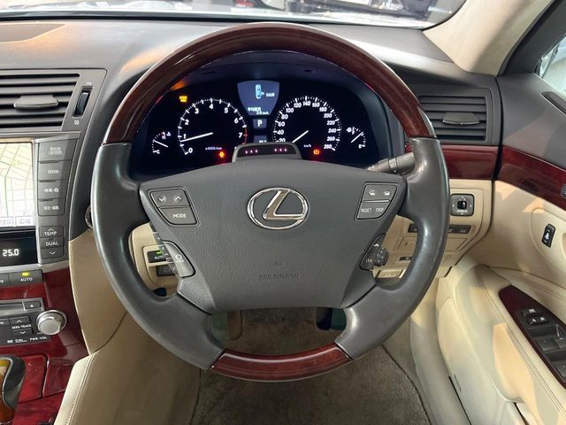 LEXUS LS460