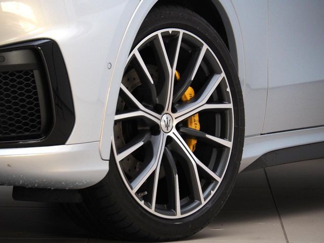 MASERATI Grecale