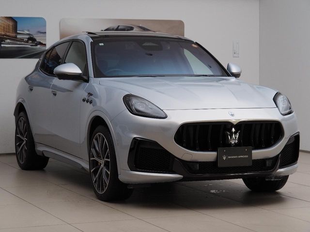 MASERATI Grecale