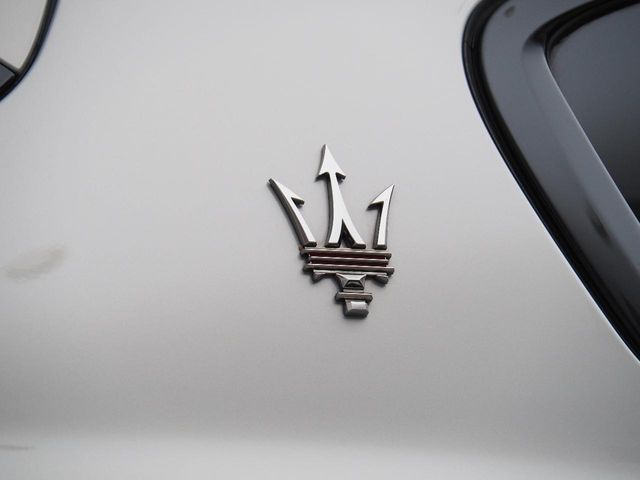 MASERATI Grecale