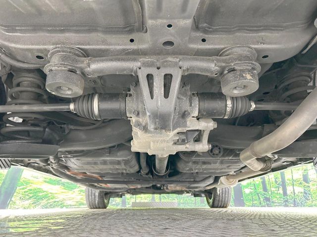 VEZEL HYBRID 4WD