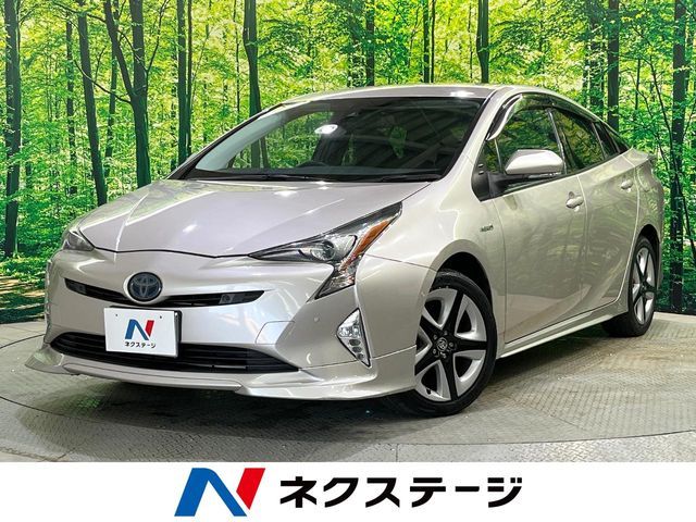 PRIUS 4WD