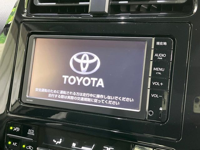 PRIUS 4WD