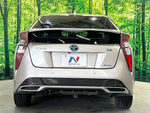 PRIUS 4WD